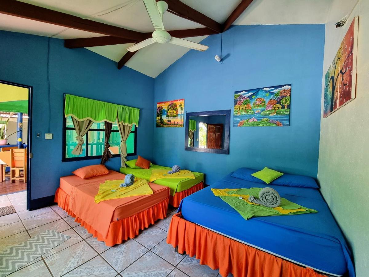 Cabinas Tortuguero Natural Buitenkant foto