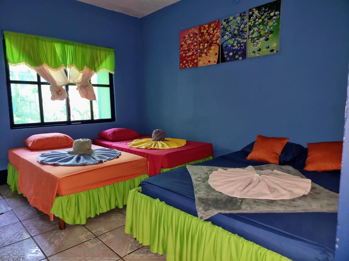 Cabinas Tortuguero Natural Buitenkant foto