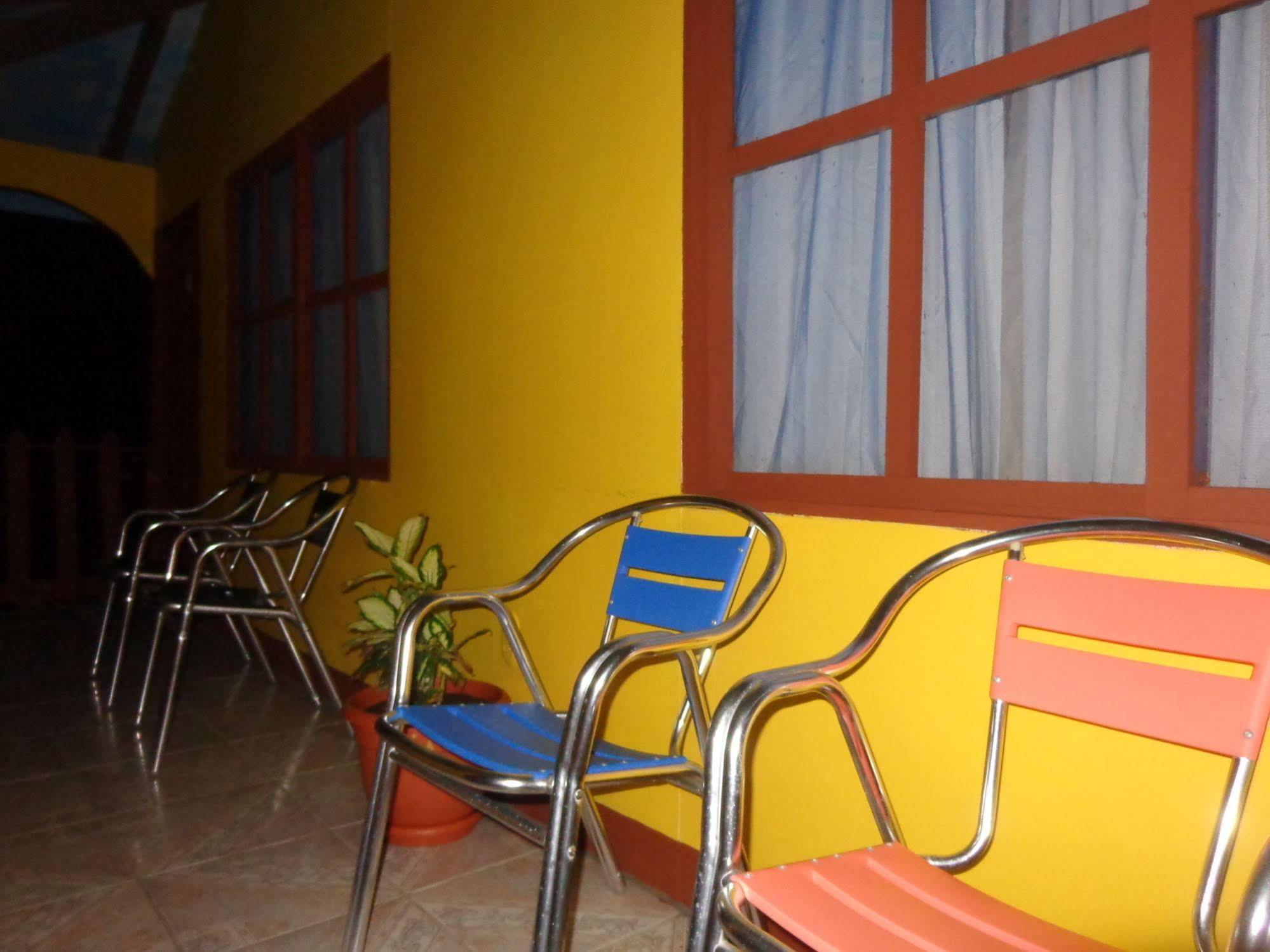 Cabinas Tortuguero Natural Buitenkant foto